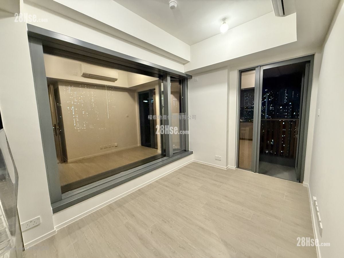 荟鸣 租盘 开放式间隔 , 1 浴室 200 平方尺