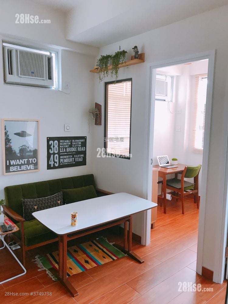 怡宁阁 租盘 2 房 269 平方尺