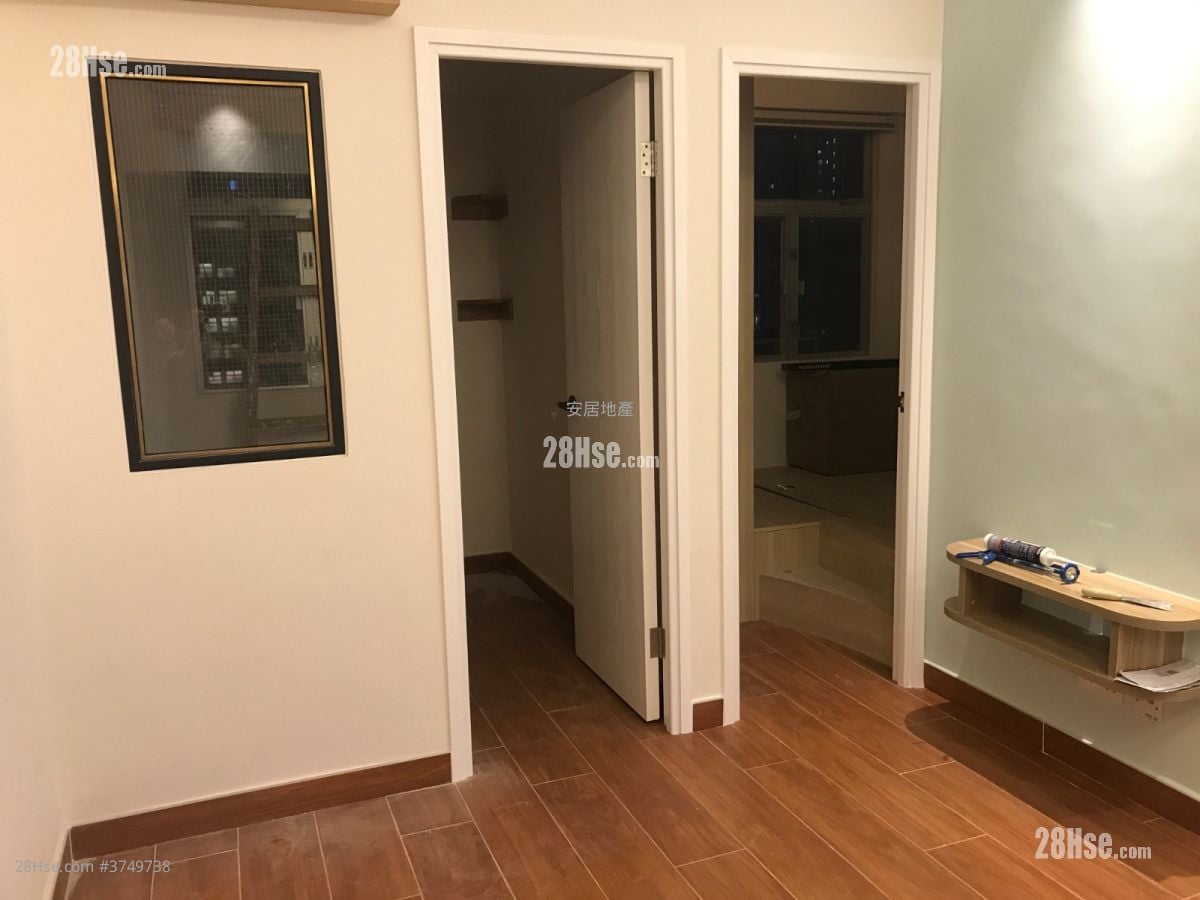 怡宁阁 租盘 2 房 269 平方尺