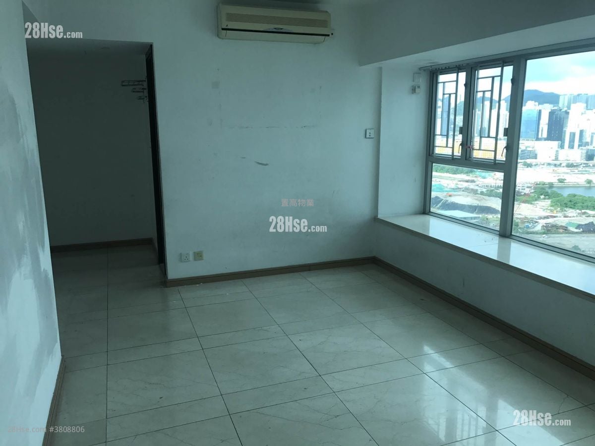 翔龍灣 售盤 3 房 , 2 浴室 901 平方呎