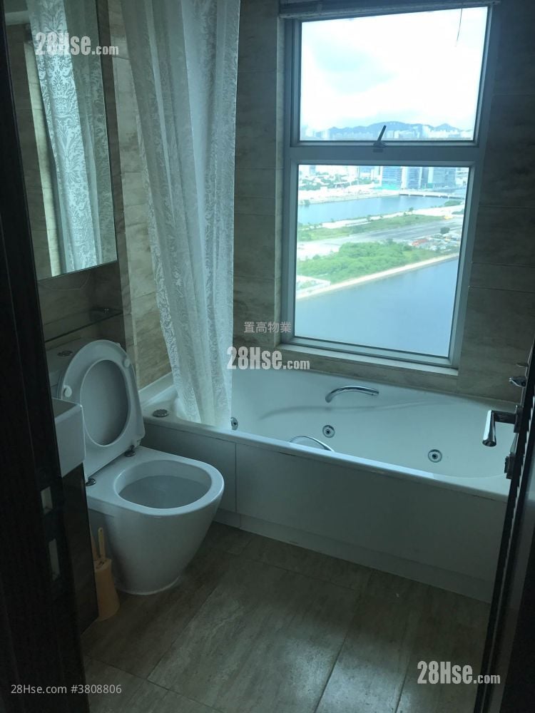 翔龍灣 售盤 3 房 , 2 浴室 901 平方呎