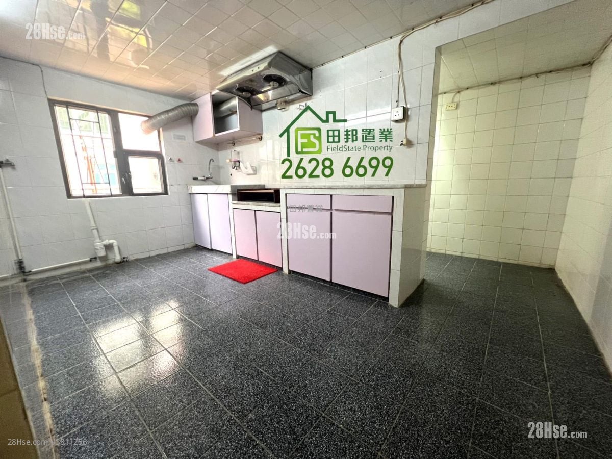 村屋 租盘 2 房 , 1 浴室