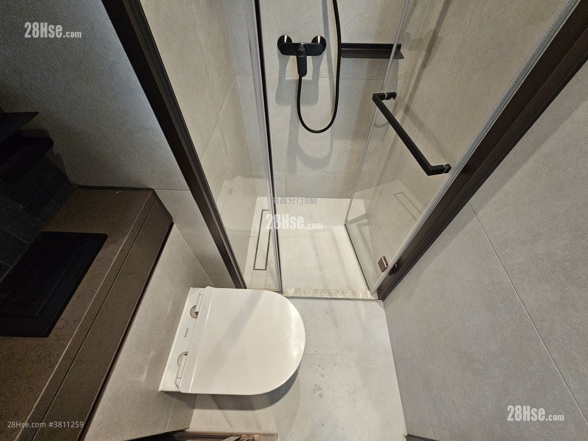 The Paddington Sell 2 Bedrooms , 1 Bathroom 387 ft²