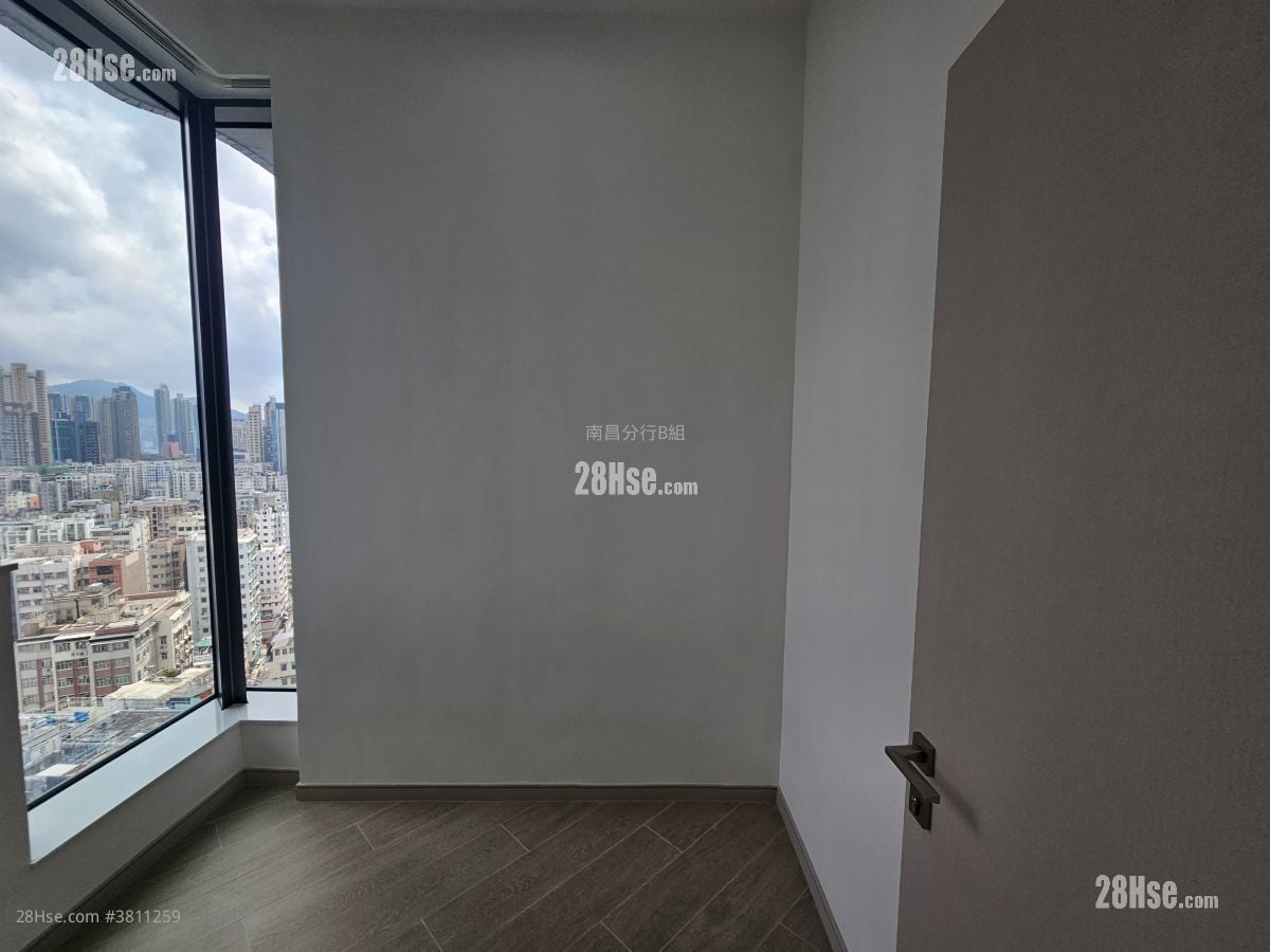 The Paddington Sell 2 Bedrooms , 1 Bathroom 387 ft²