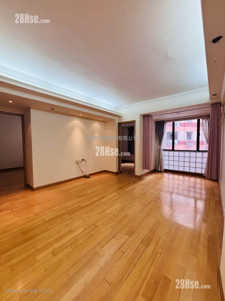 環海大廈 租盤 2 房 , 1 浴室 747 平方呎