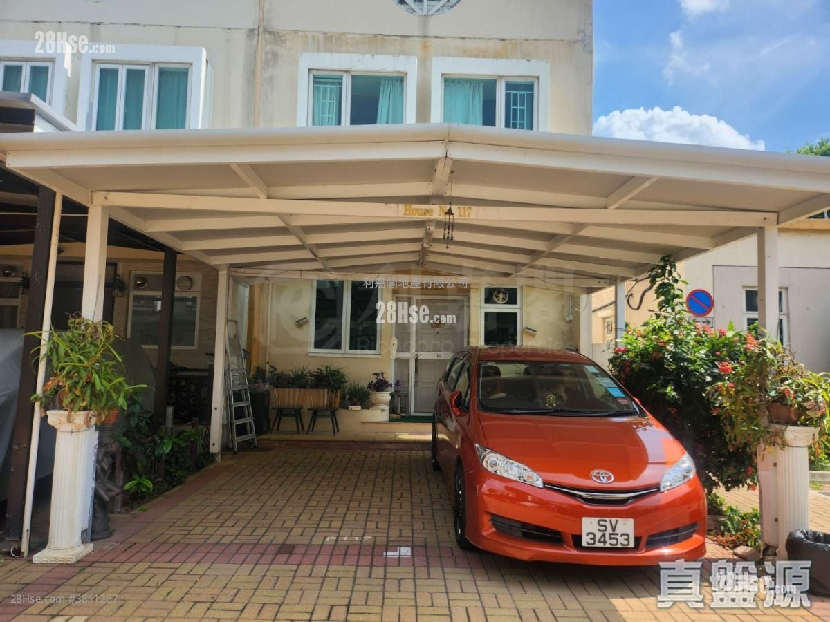 Seasons Villas Sell 4 Bedrooms , 3 Bathrooms 1,132 ft²