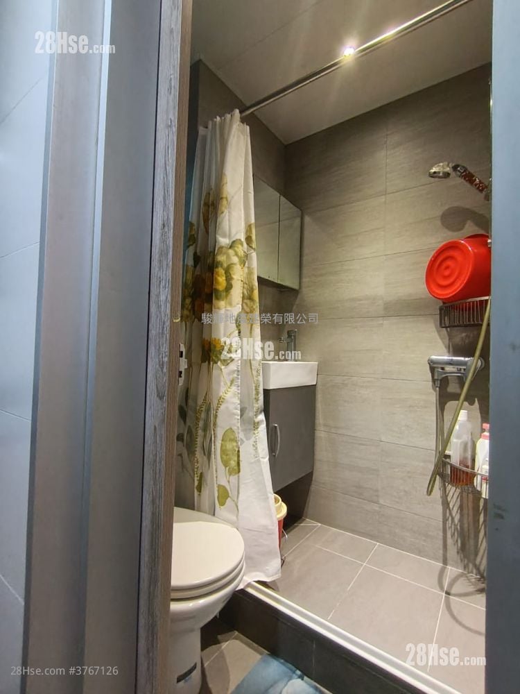 永发大厦 租盘 2 房 , 1 浴室 246 平方尺