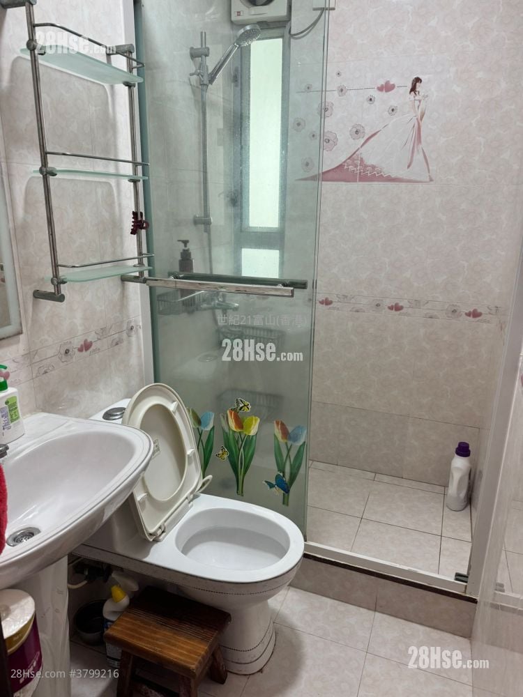 富强苑 售盘 3 房 , 1 浴室 577 平方尺