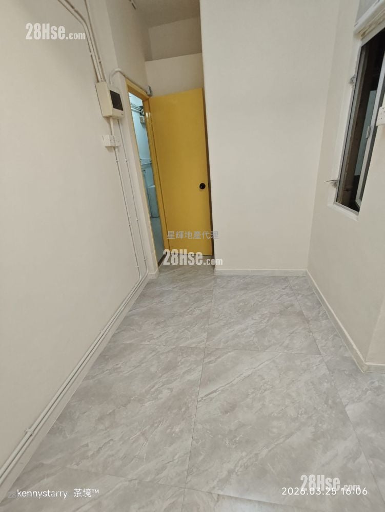 工人房: 更有租金只需4000元（如工人房所示）的电梯洋楼套房出租；