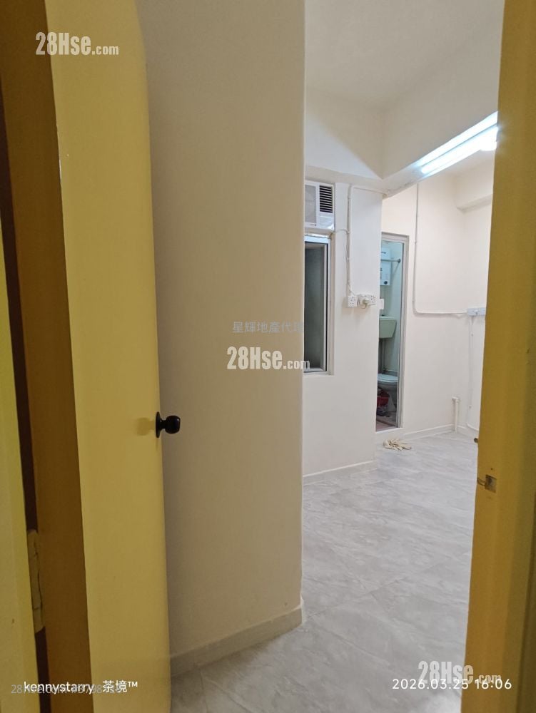 工人房: 更有租金只需4000元（如工人房所示）的电梯洋楼套房出租；