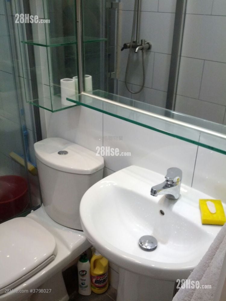 南生大厦 租盘 2 房 , 1 浴室 451 平方尺