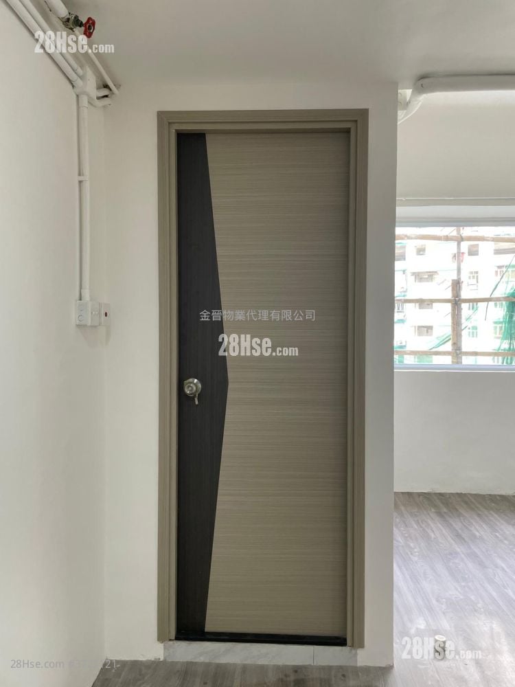 Gold King Industrial Building Rental