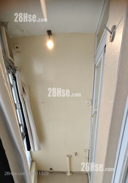 金勳大廈 售盤 2 房 , 3 浴室 448 平方呎