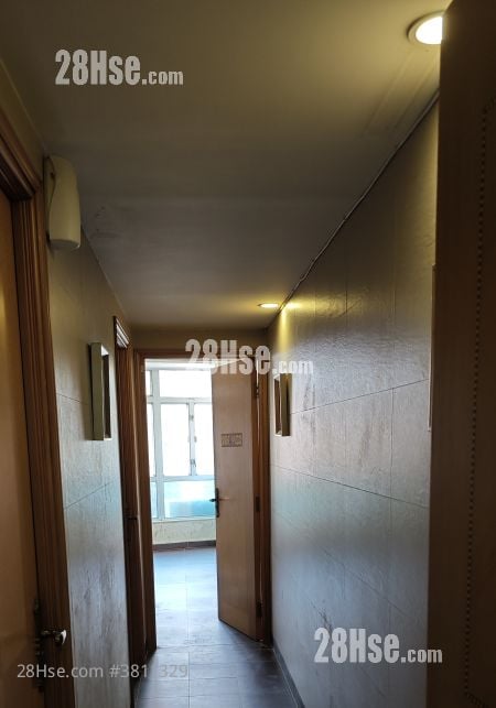 金勳大廈 售盤 2 房 , 3 浴室 448 平方呎