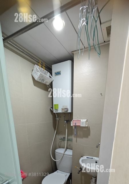 金勳大廈 售盤 2 房 , 3 浴室 448 平方呎