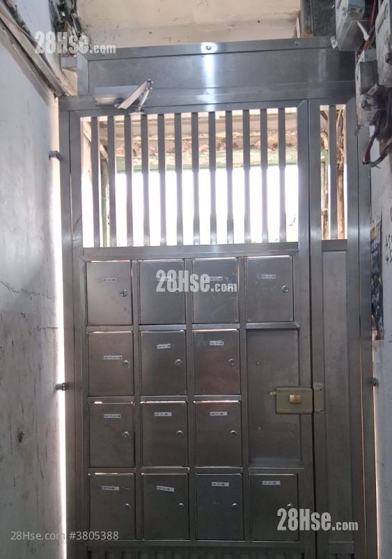 唐楼 租盘 1 房 , 1 浴室 130 平方尺