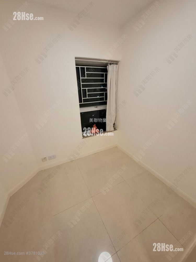 傲云峰 租盘 2 房 , 1 浴室 479 平方尺