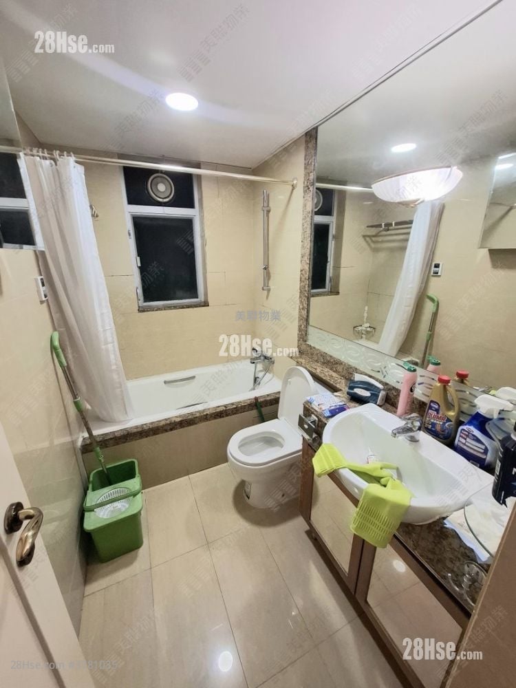 傲云峰 租盘 2 房 , 1 浴室 479 平方尺