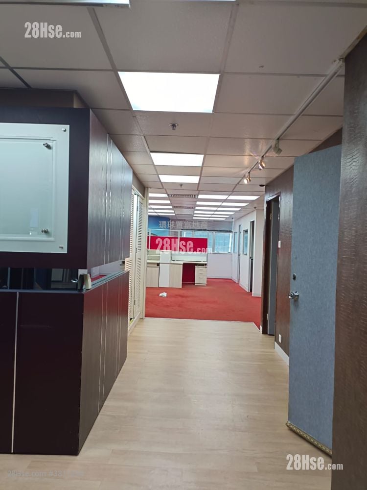 World Tech Centre Rental 1,294 ft²