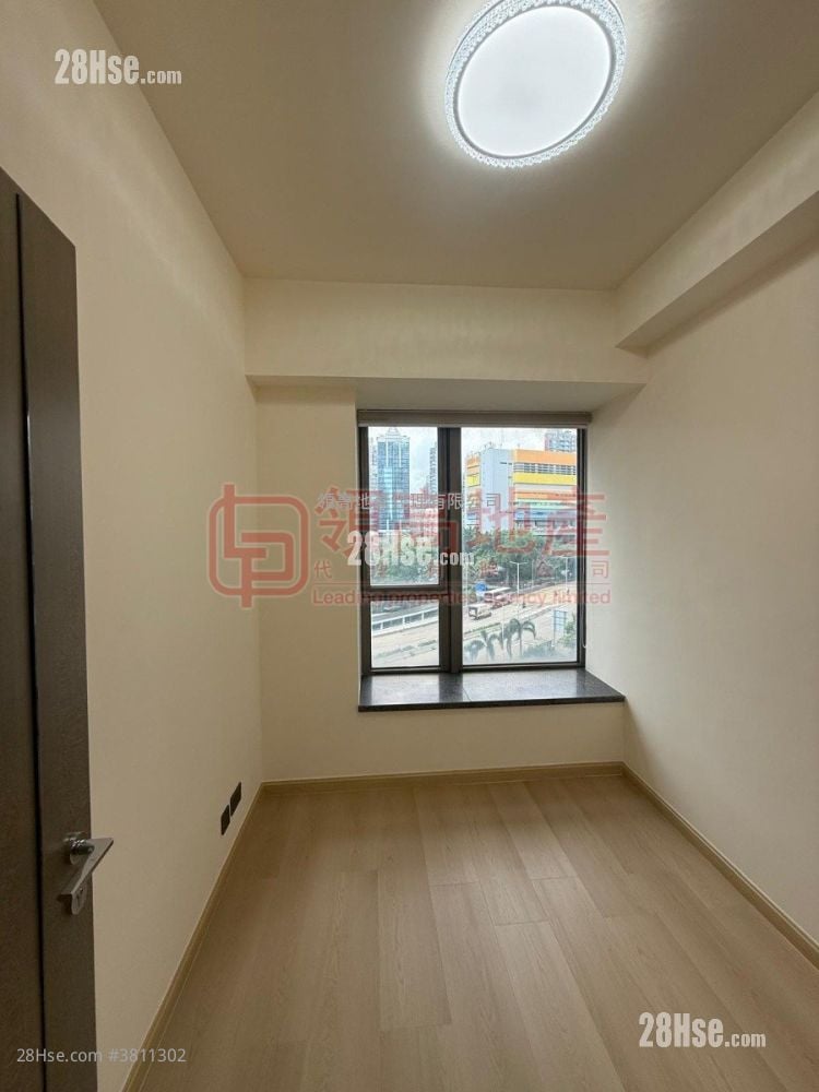 The Austin 租盘 3 房 , 2 浴室 890 平方尺