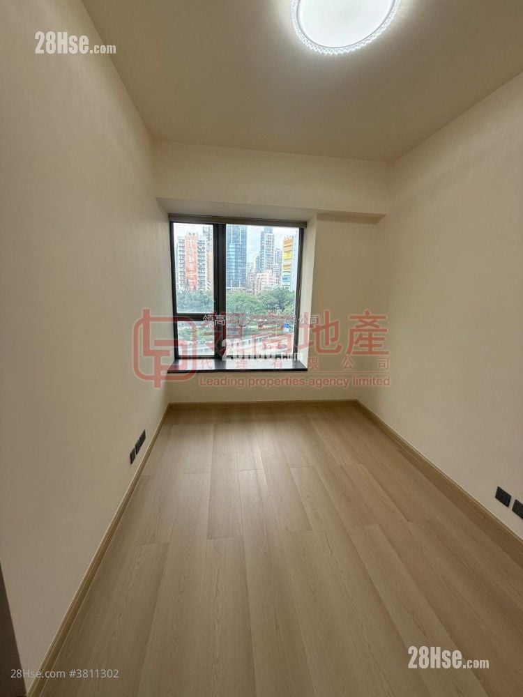 The Austin 租盘 3 房 , 2 浴室 890 平方尺