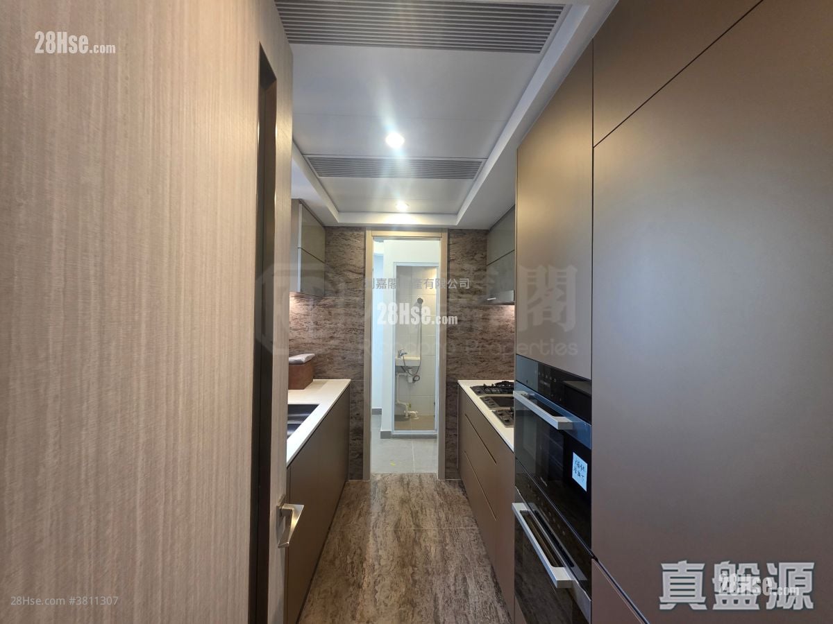 名鑽 租盤 3 房 , 2 浴室 821 平方呎