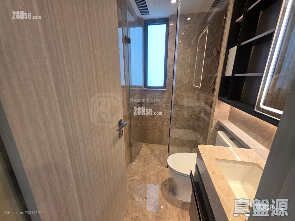 名鑽 租盤 3 房 , 2 浴室 821 平方呎