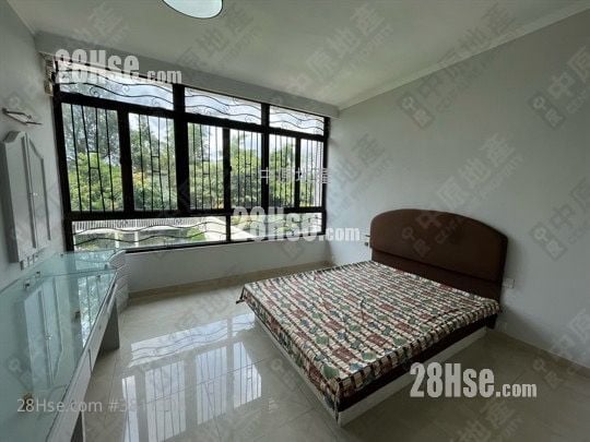 Greenwood Terrace Sell 3 Bedrooms , 3 Bathrooms 1,692 ft²