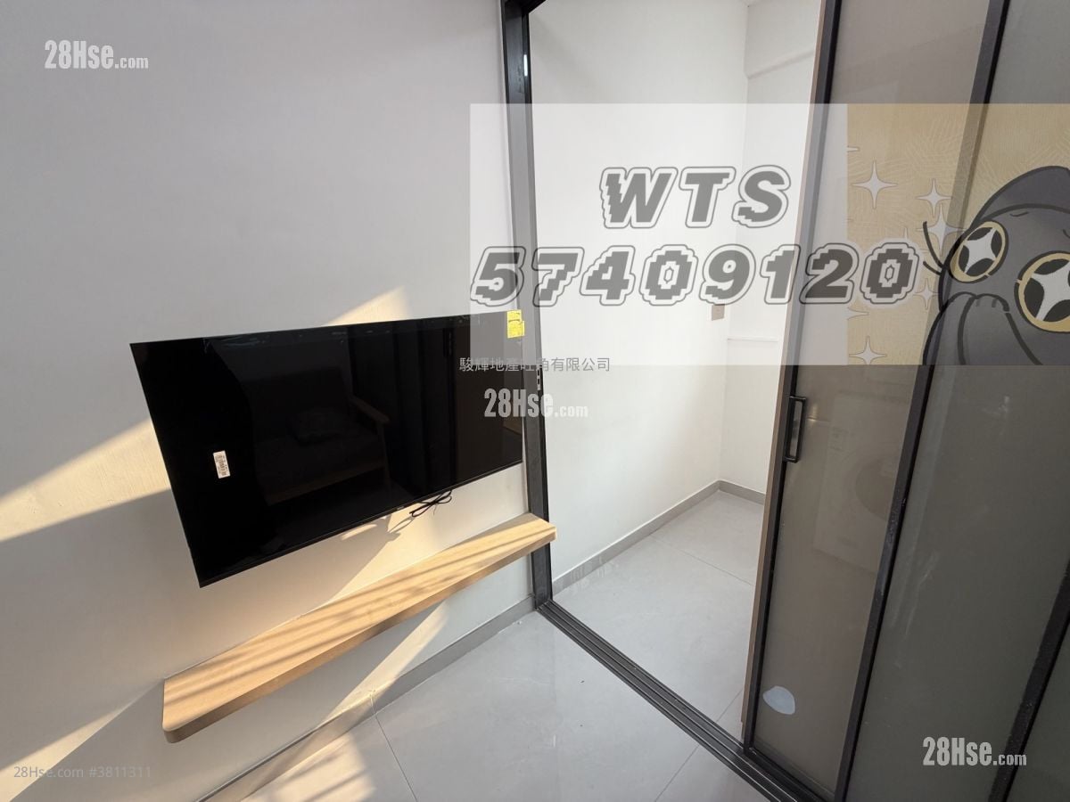 Lee Wah Building Rental Studio , 1 Bathroom 160 ft²
