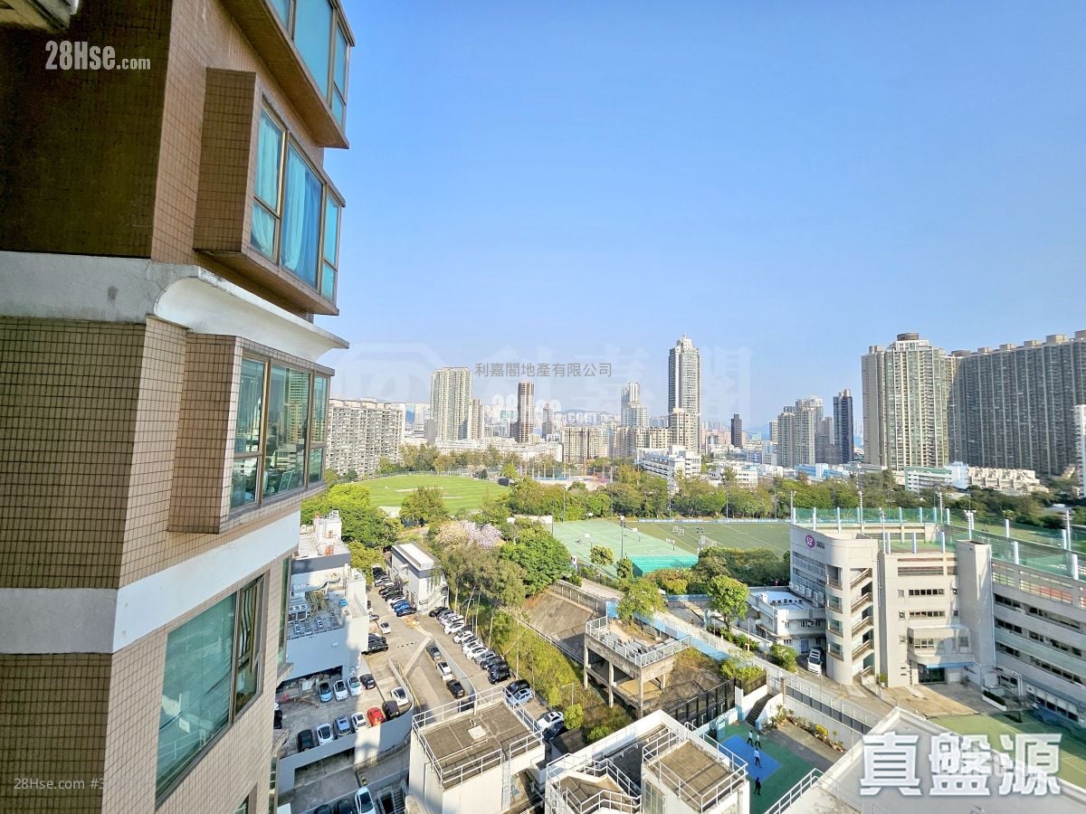 雅丽居 售盘 3 房 , 3 浴室 1,830 平方尺