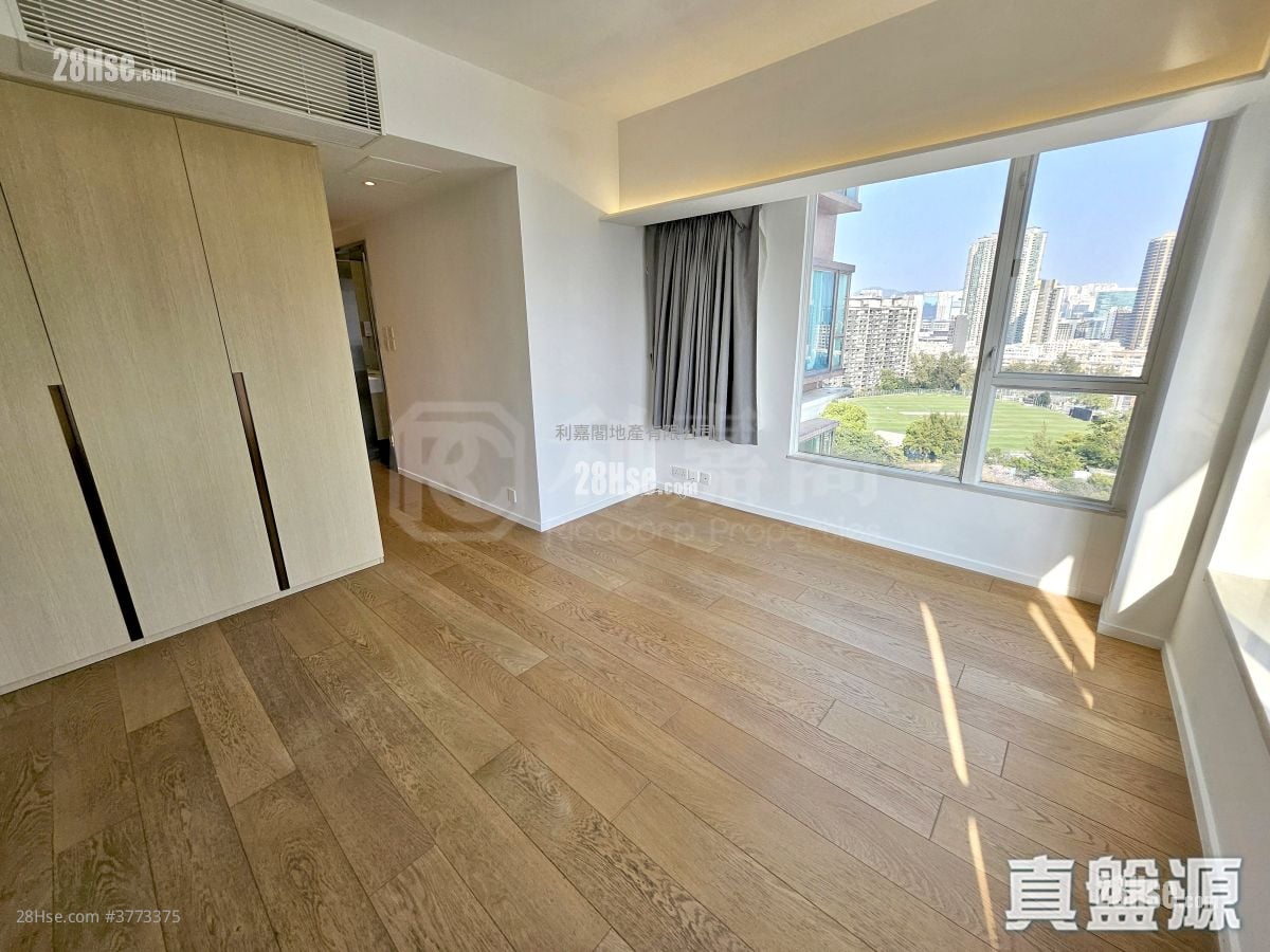 雅丽居 售盘 3 房 , 3 浴室 1,830 平方尺