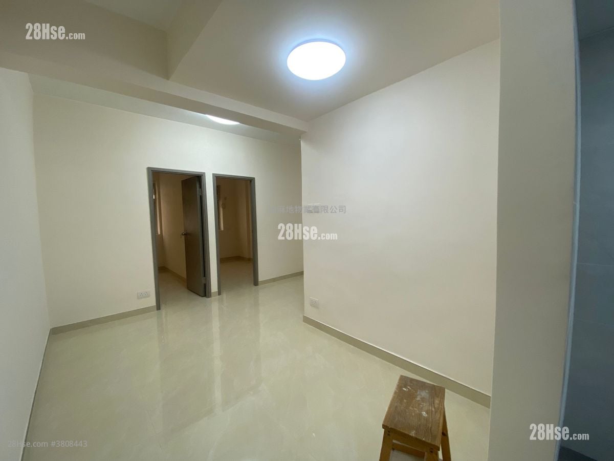 广裕大厦 售盘 2 房 , 1 浴室 390 平方尺