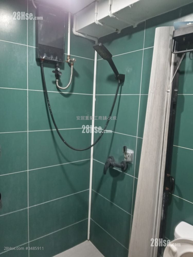 宇宙工业中心 租盘