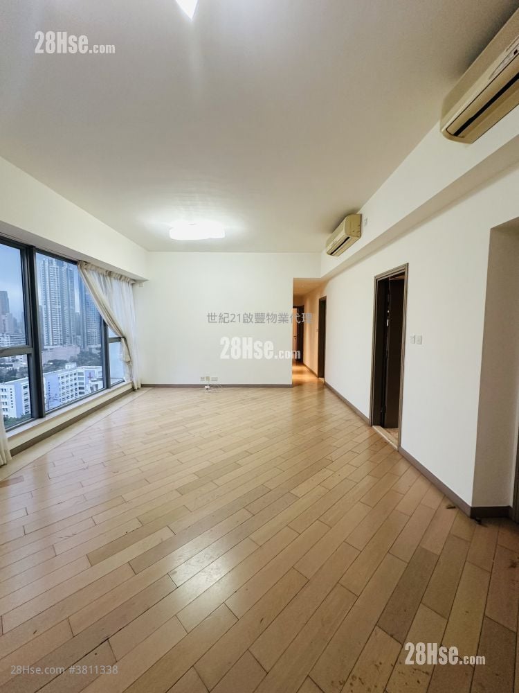 The Latitude Sell 4 Bedrooms , 4 Bathrooms 1,333 ft²