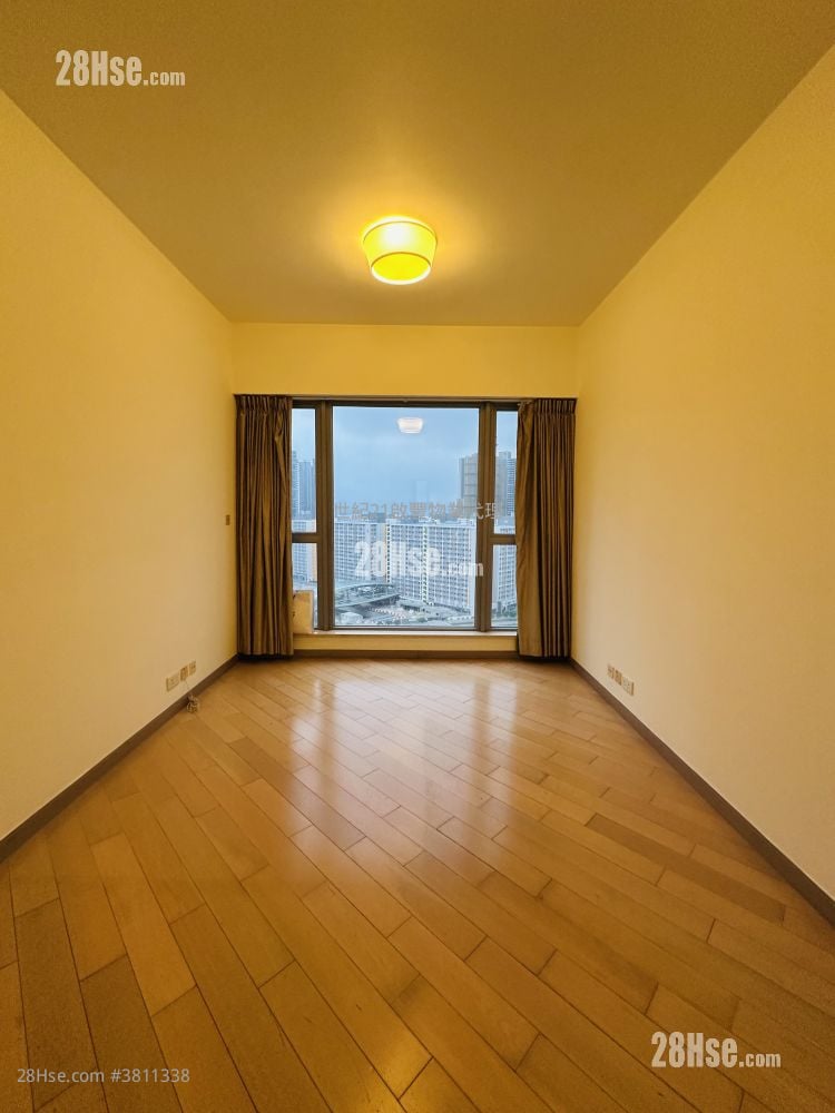 The Latitude Sell 4 Bedrooms , 4 Bathrooms 1,333 ft²