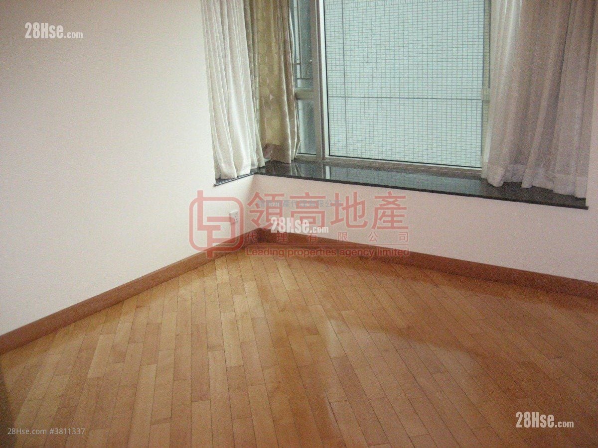 擎天半岛 售盘 3 房 , 2 浴室 1,126 平方尺