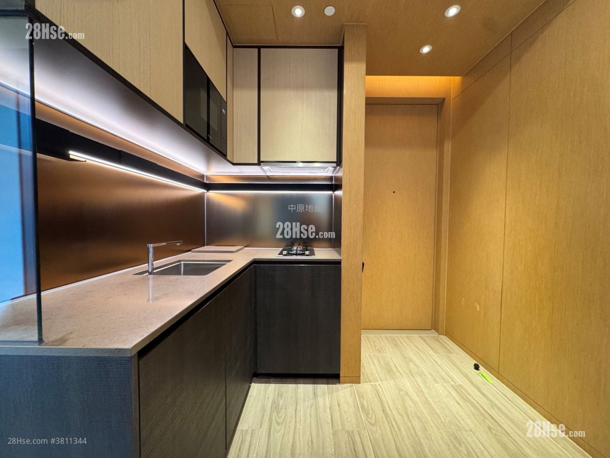 利奥坊曦岸 租盘 1 房 259 平方尺