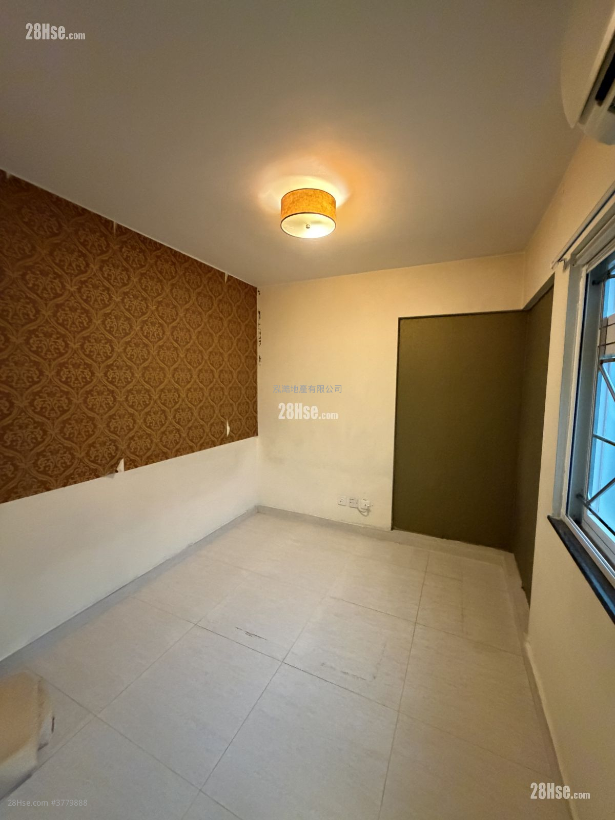 Village Sell 3 Bedrooms , 1 Bathroom 700 ft²