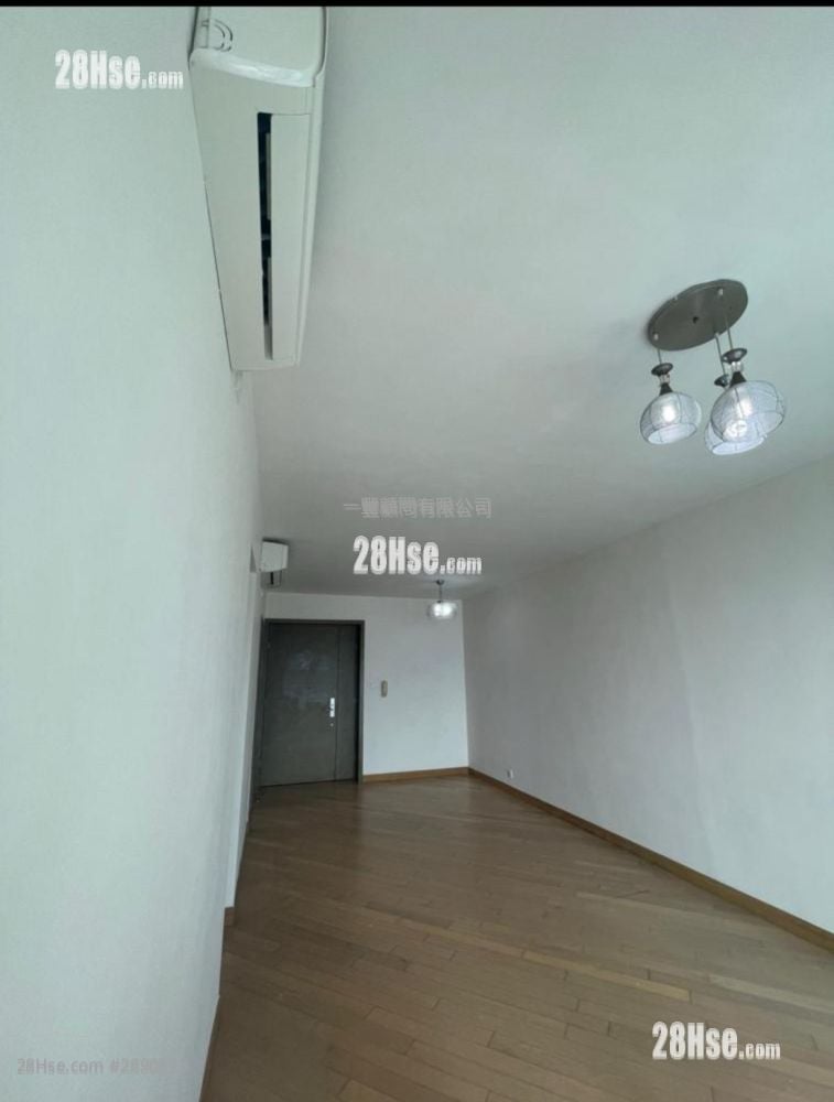 Florient Rise Rental 3 Bedrooms , 1 Bathroom 819 ft²