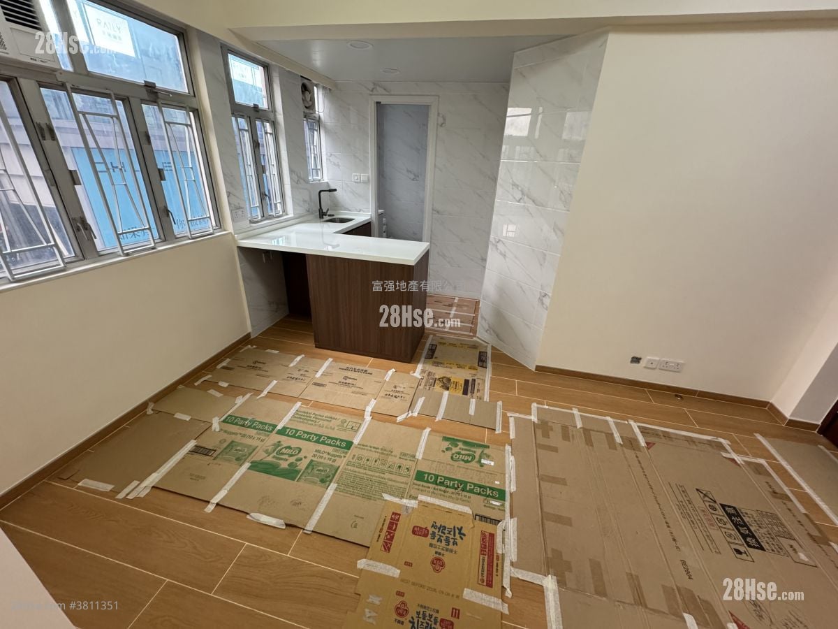 单幢楼房 租盘 2 房 , 1 浴室 350 平方尺