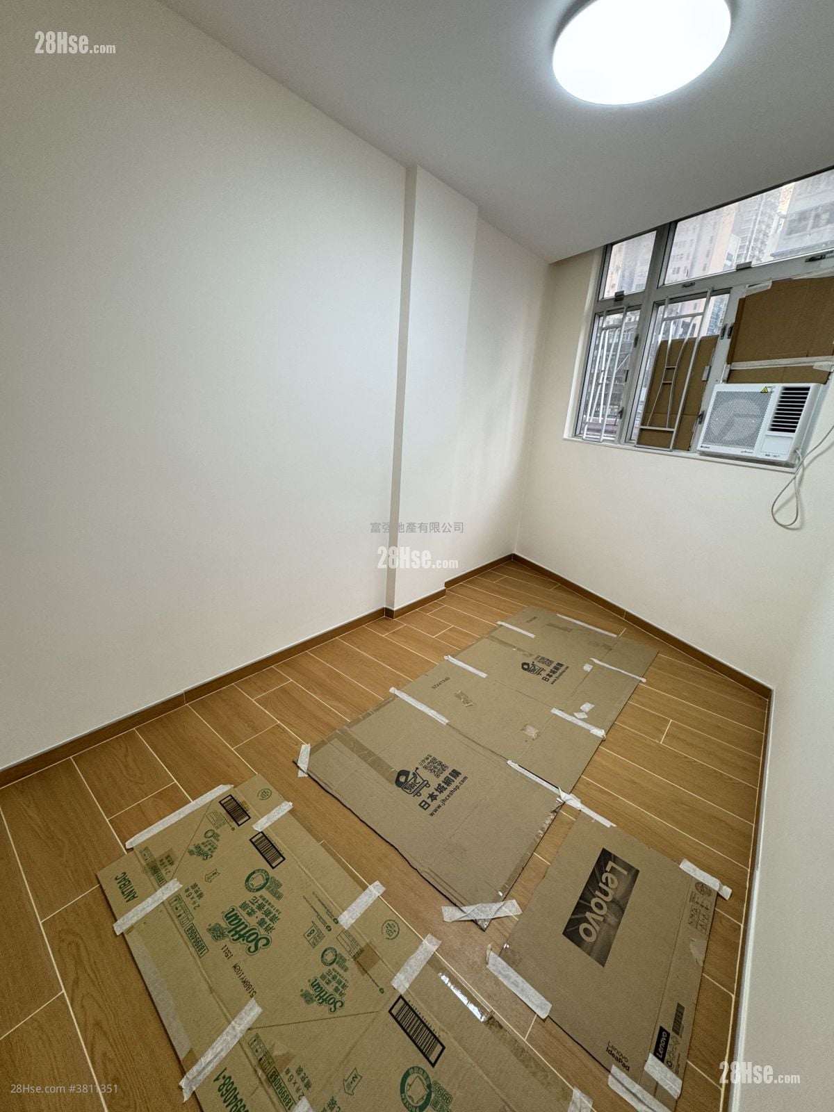 单幢楼房 租盘 2 房 , 1 浴室 350 平方尺