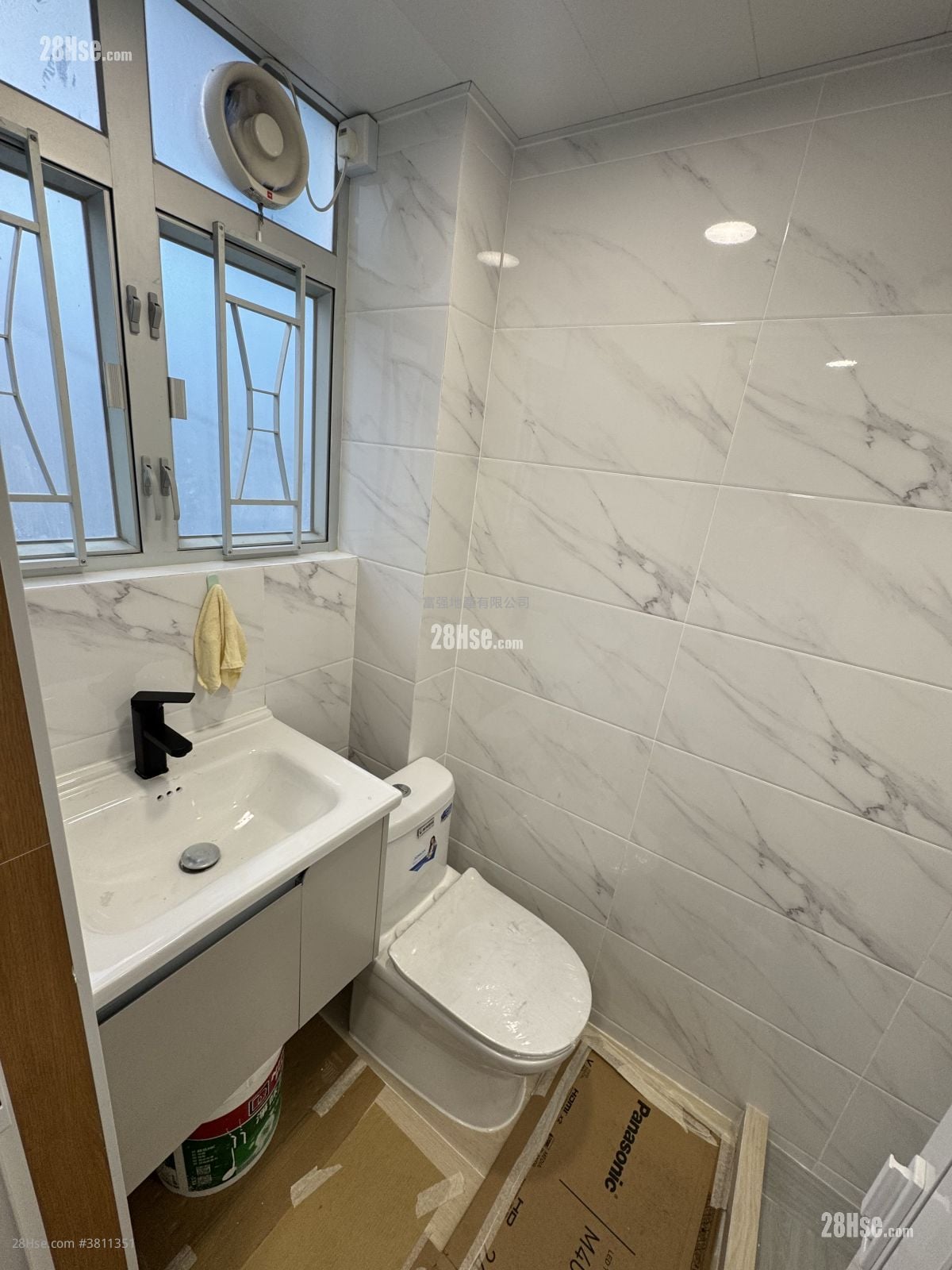 单幢楼房 租盘 2 房 , 1 浴室 350 平方尺