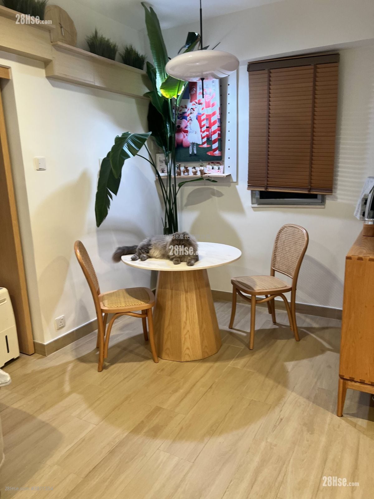 Uptown Plaza Sell 2 Bedrooms , 1 Bathroom 465 ft²