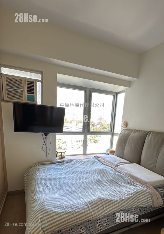 Uptown Plaza Sell 2 Bedrooms , 1 Bathroom 465 ft²