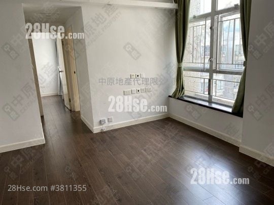 Uptown Plaza Sell 2 Bedrooms , 1 Bathroom 465 ft²