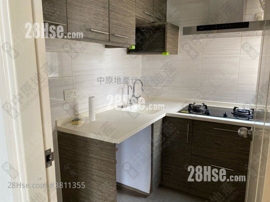 Uptown Plaza Sell 2 Bedrooms , 1 Bathroom 465 ft²