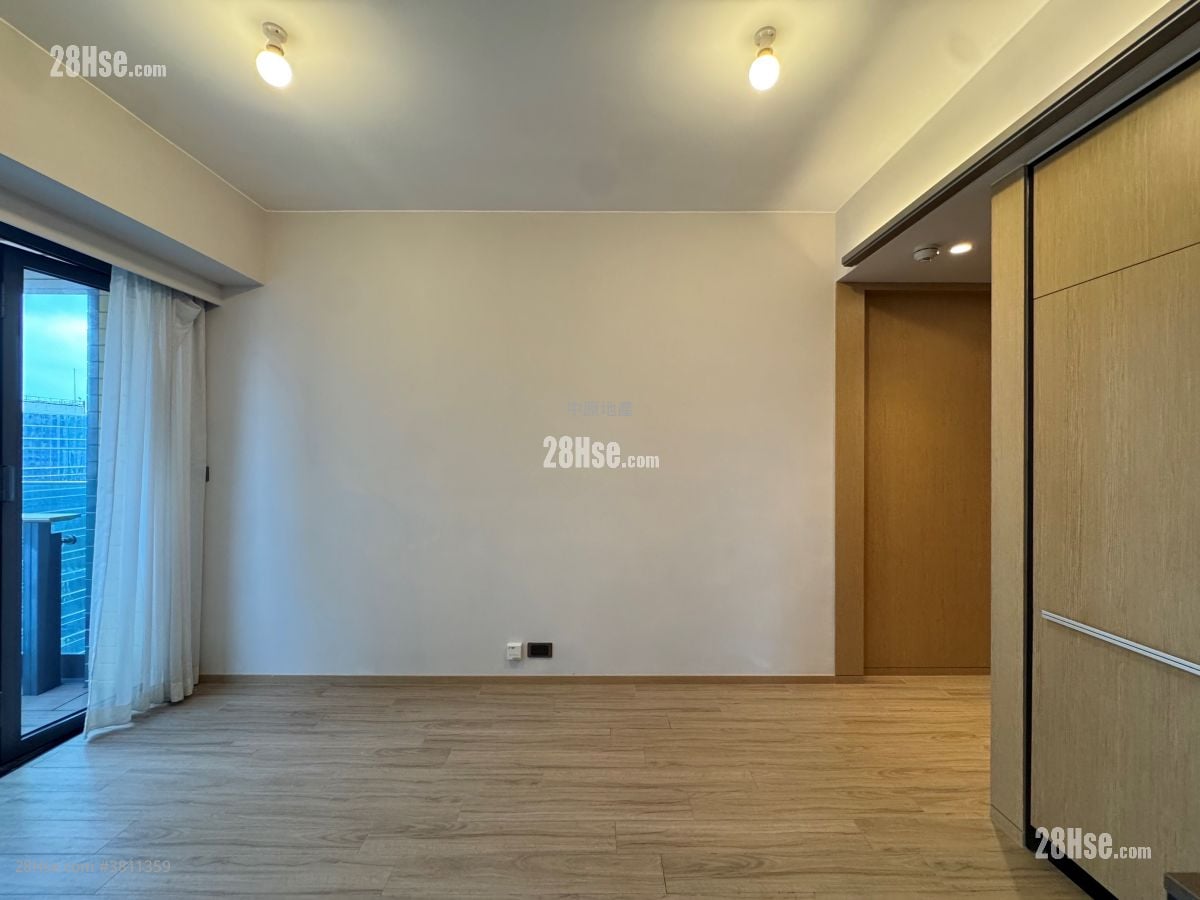 Cetus Square Mile Rental 417 ft²