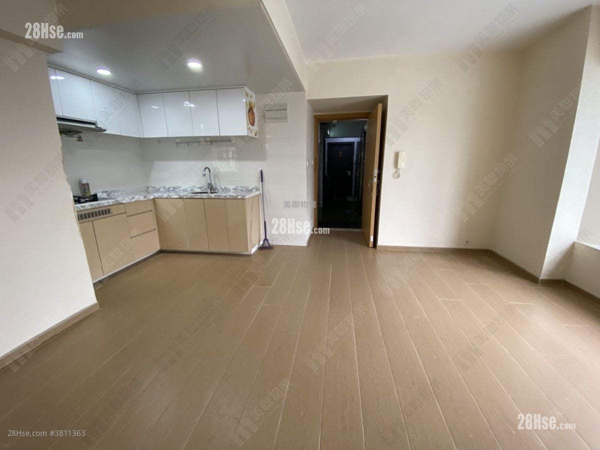 Marina Garden Sell 2 Bedrooms 499 ft²