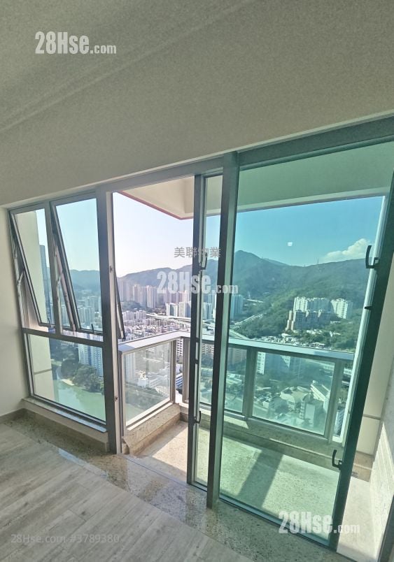 The Riverpark Sell 4 Bedrooms , 2 Bathrooms 1,168 ft²