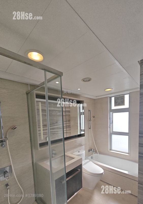 The Riverpark Sell 4 Bedrooms , 2 Bathrooms 1,168 ft²